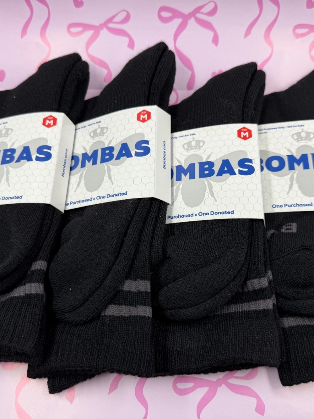 Bombas Performance Crew Socks Size Medium Black Gray Stripe 4-Pack New